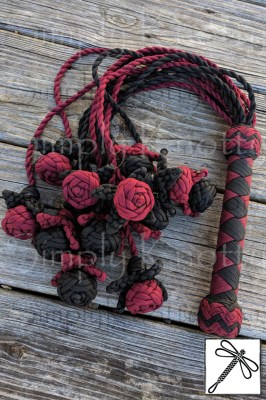Dozen_Roses_Flogger